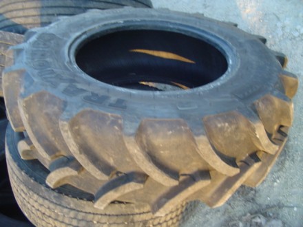 Специални  гуми за фадрома 340 85 Р 24 (13,6 - 24)